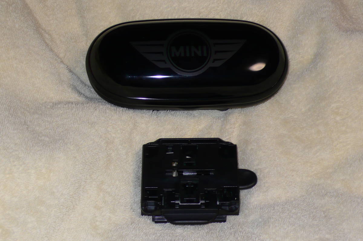 MINI メガネケース、取付部品　R55R56R57R58R60_画像3
