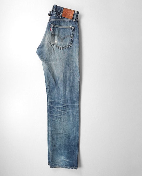 ● LEVI'S (LVC) ◆40年代復刻 702 ダメージ デニムパンツ インディゴ W30 ジーンズ ボタンフライ セルビッチ 片面タブ リーバイス ◆XE18_画像3