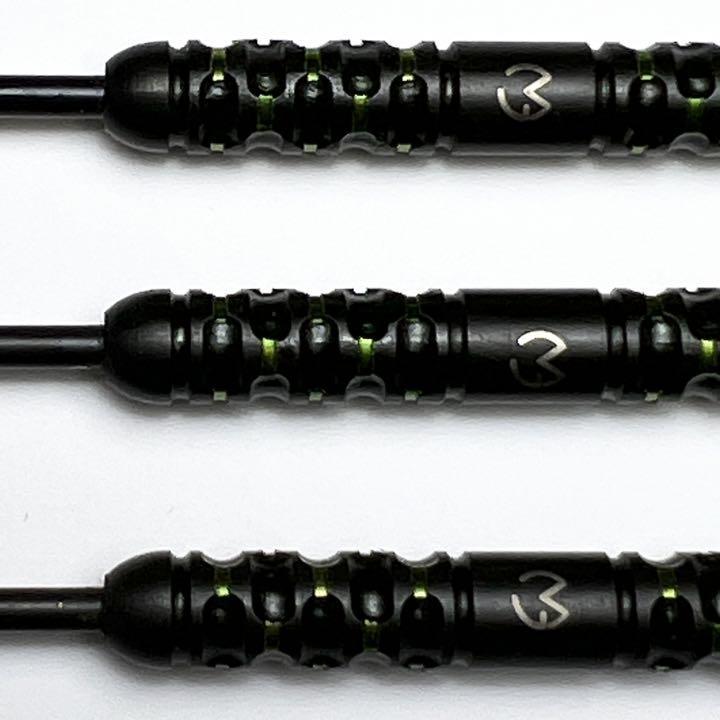 お手軽価格で贈りやすい Winmau 【新品未使用】 MvG ハードダーツ 23g
