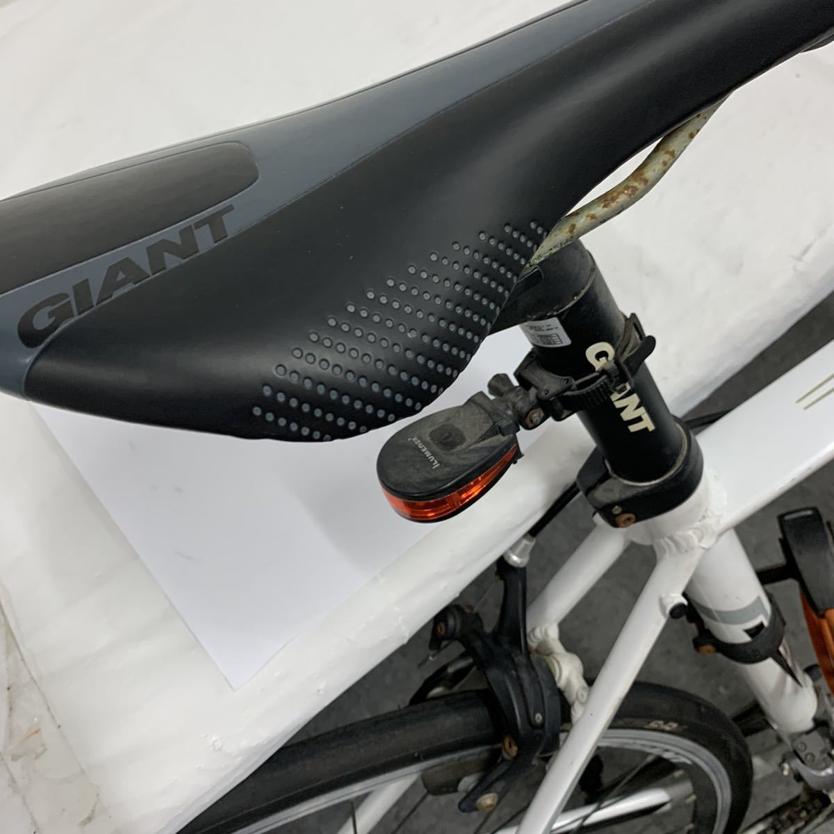 引き取り限定・神戸 防犯登録解除済み GIANT ロードバイク 自転車