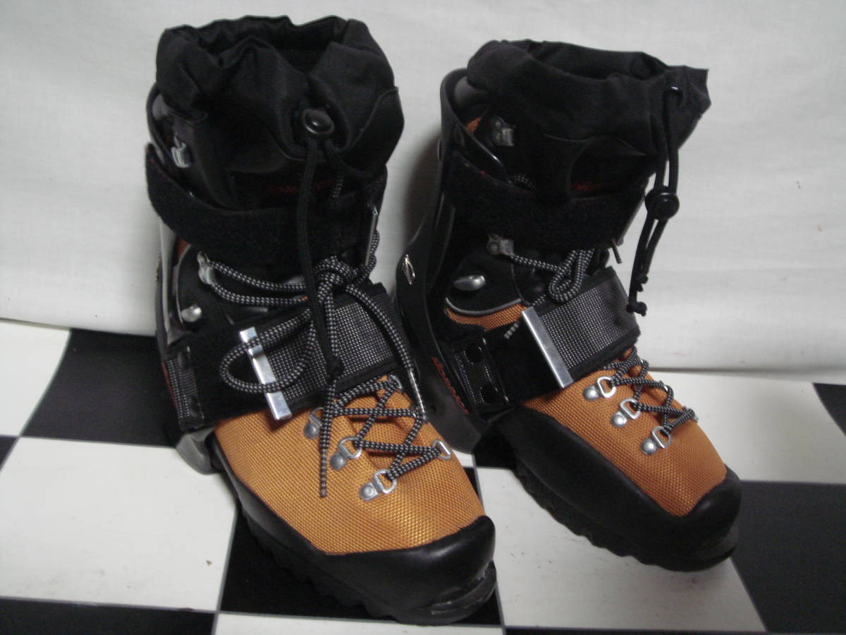 登山靴 スキー装着可能 NORDICA 25cmの画像1
