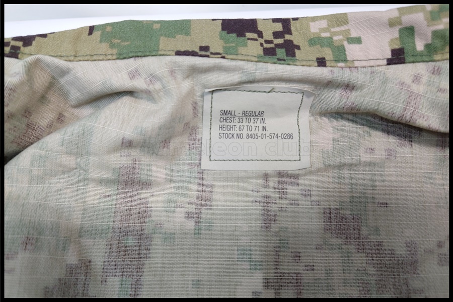 東京)米軍放出品 NWUジャケット Type3 AOR2 SMALL REGULAR キャップセットの画像6