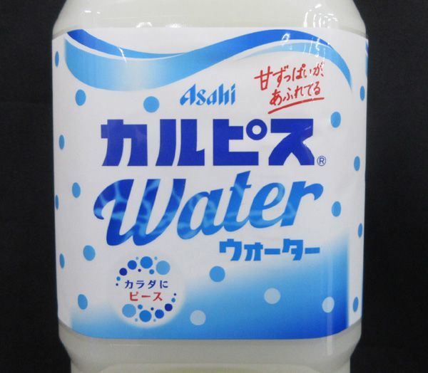 送料300円(税込)■wh332■◎アサヒ カルピスウォーター(1.5L) 16本【シンオク】の画像2