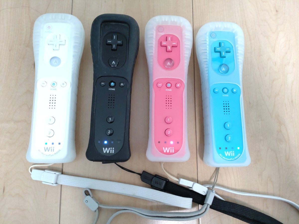任天堂Wii本体 ソフトセット 充電器付 動作確認済