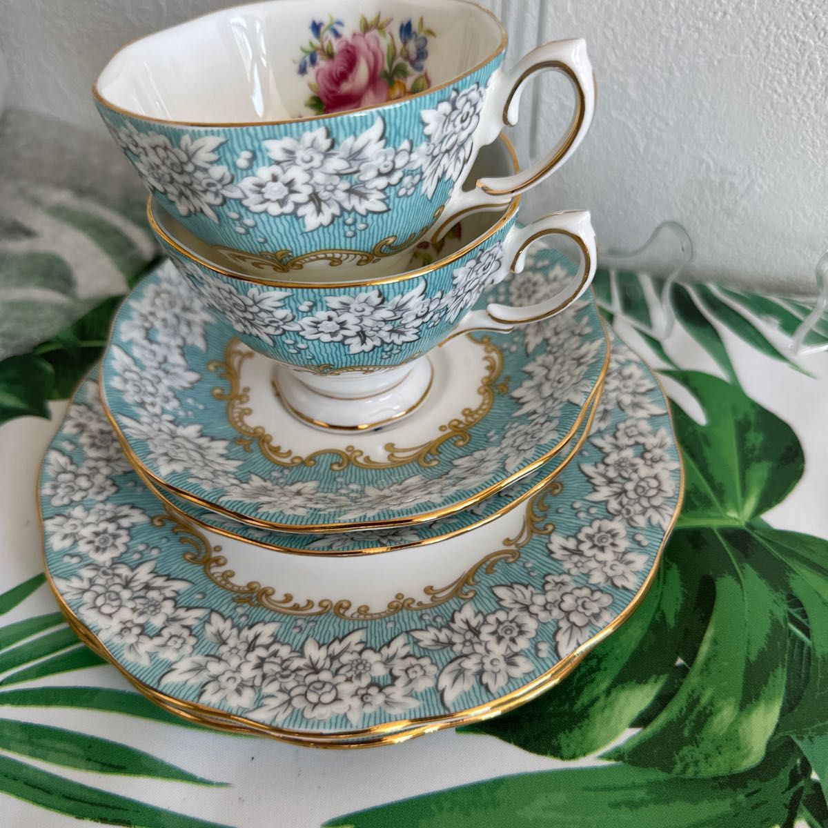 ロイヤルアルバート ROYAL Albert エンチャントメント カップ&ソーサー