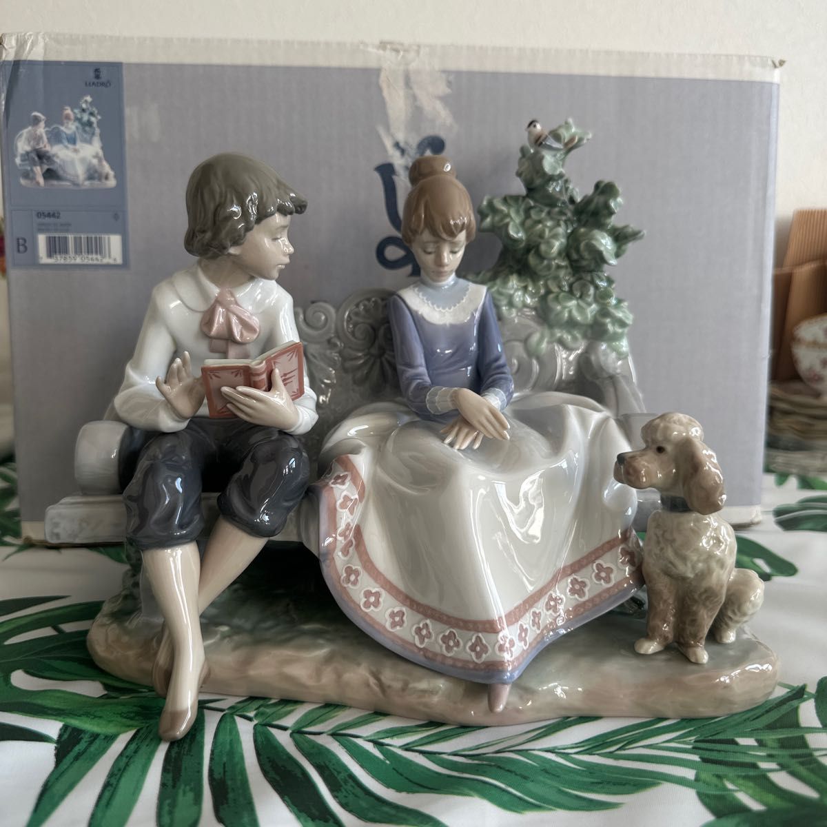 最終値下げ　希少 廃盤 LLADRO リヤドロ 磁器人形 フギュリン No.5442 「ときめき 」 置物 陶芸品