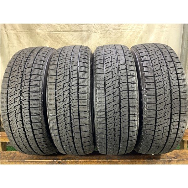 大人気高品質 新品 185/60R15 84Q スタッドレスタイヤ グッドイヤー