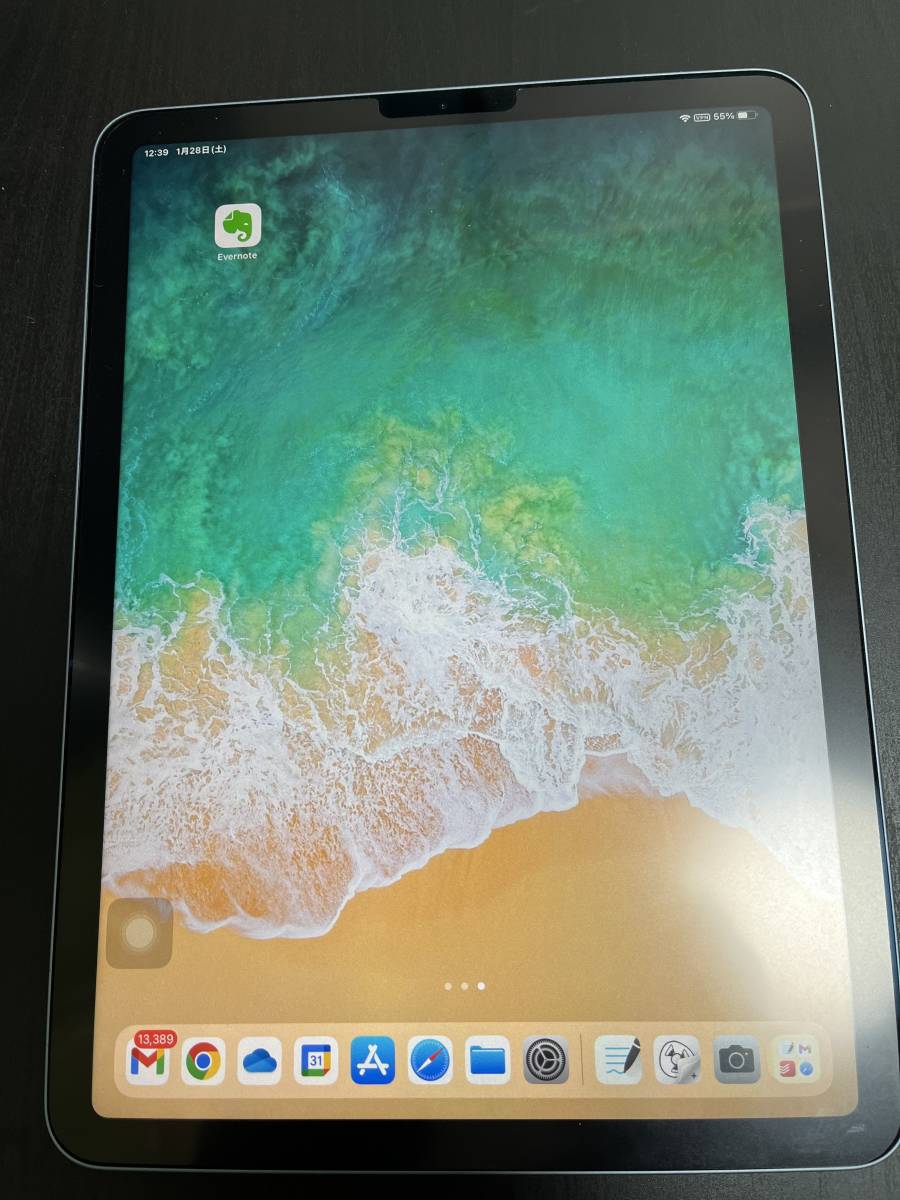 iPad Air第４世代 256GB スカイブルー（Wi-Fiモデル）【元箱・ケース付き】の画像1