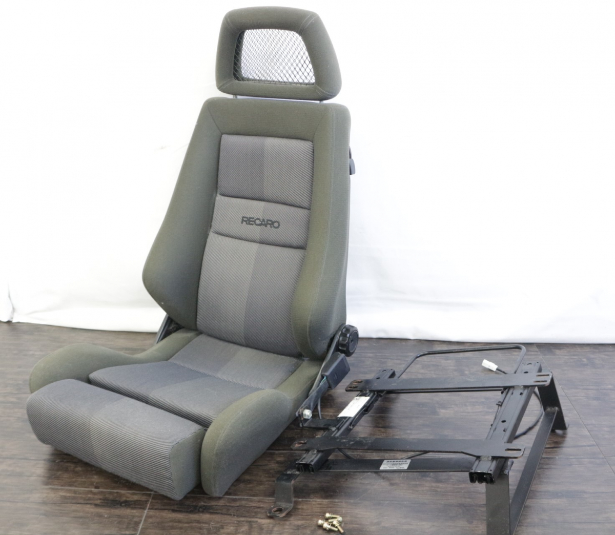 行董】RECARO レカロ シート idealsitz L/LX/LS 84 レール付属 車用品