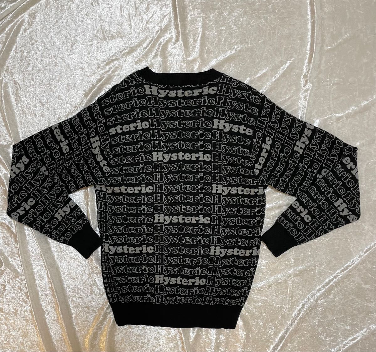 ヒステリックグラマーHYSTERIC GLAMOUR 総柄ロゴニット M|Yahoo ヒステリックグラマーHYSTERIC GLAMOUR 総柄ロゴニット M|Yahoo