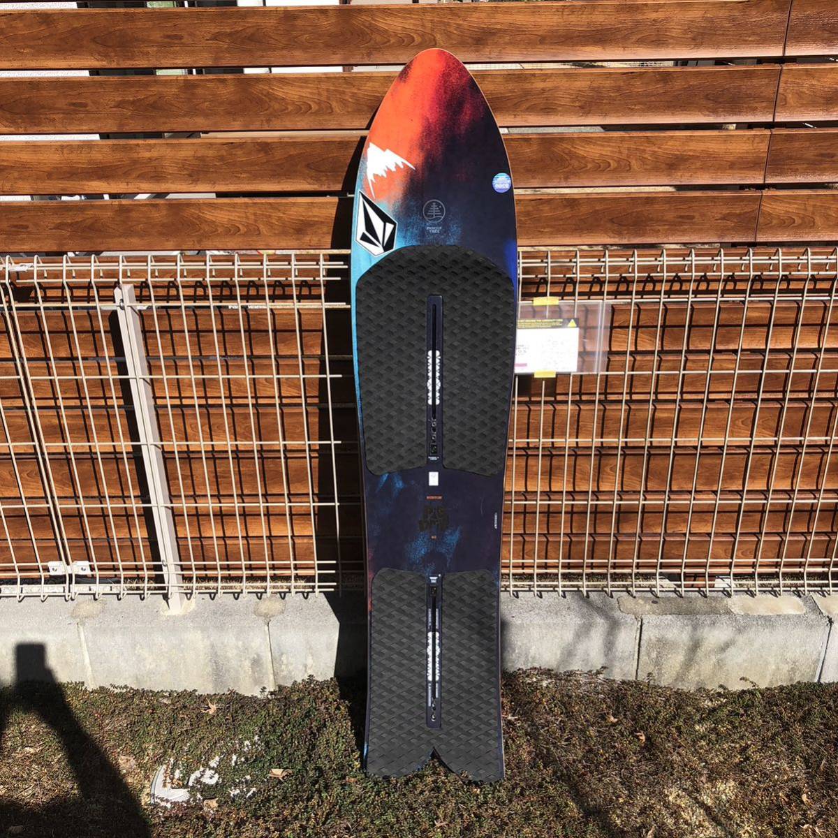 最新の激安 BURTON バートン piledriver パイルドライバー パウダー