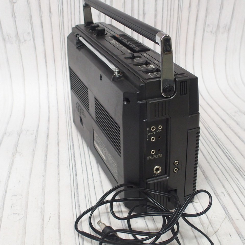 m001 J シャープ SHARP GF-102ST ラジカセ ラジオ付ステレオテープレコーダー 昭和 レトロ ジャンクの画像5