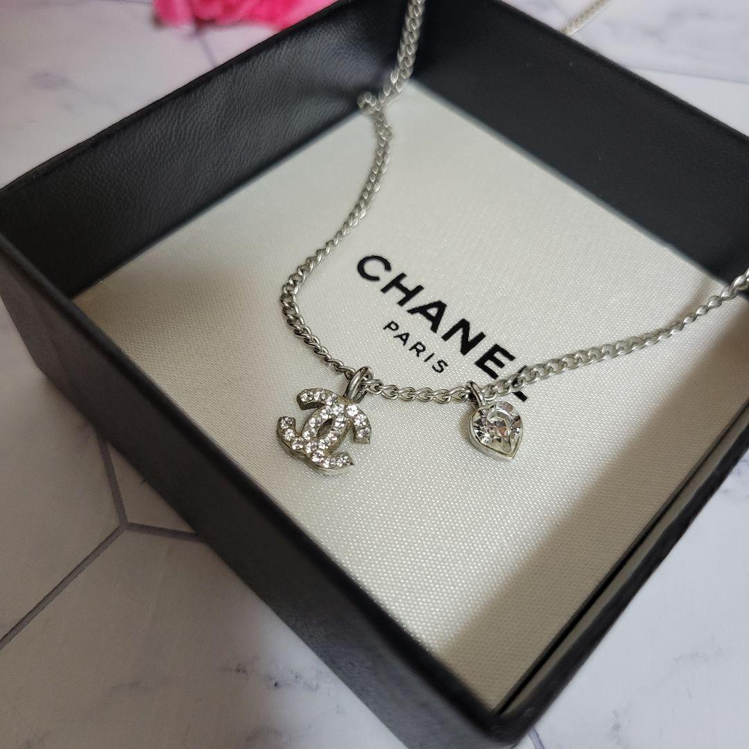 メール便に限り送料無料!! CHANEL キラキラ 大人気 ネックレス ココ