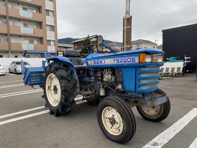 限定SALE正規品】 ヤフオク! - イセキ 農用トラクター TS2205