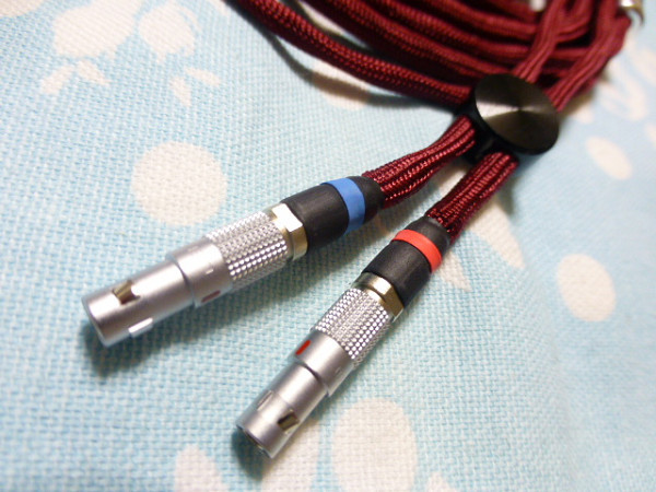 Ultrasone Edition 15 MOGAMI 2534 + 4N純銀撚り線 200cm 長め Ultrasone Edition 15 MOGAMI 2534 + 4N純銀撚り線 200cm 長め