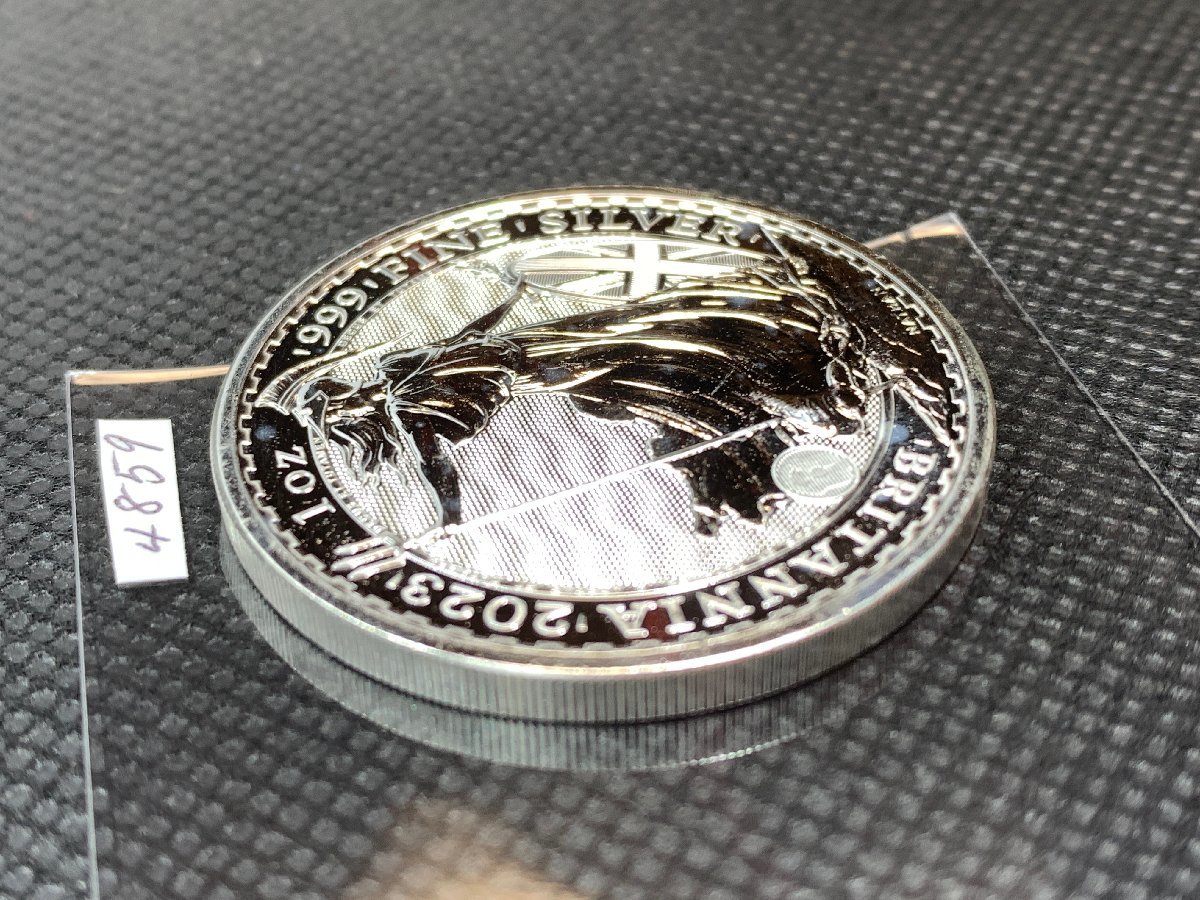 31.1グラム 2023年 (新品) イギリス「ブリタニア」純銀 1オンス 銀貨の画像5