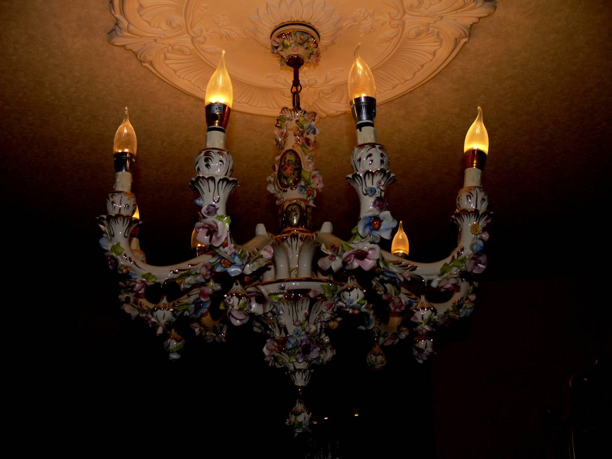 イタリア カポディモンテ 薔薇の陶花 陶器ウォールシャンデリア ジャンクの画像8