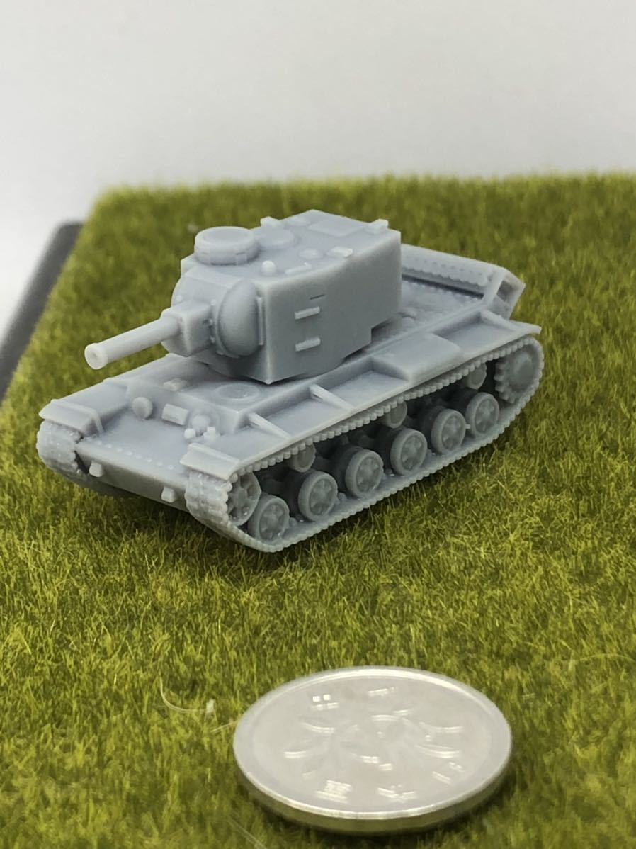 1/144レジンキット　未塗装 WWⅡ KV シリーズ　ドイツ軍　Pz.754(r) KV-2重戦車　鹵獲型　ワールドタンクミュージアム【同梱可能】0818_画像3