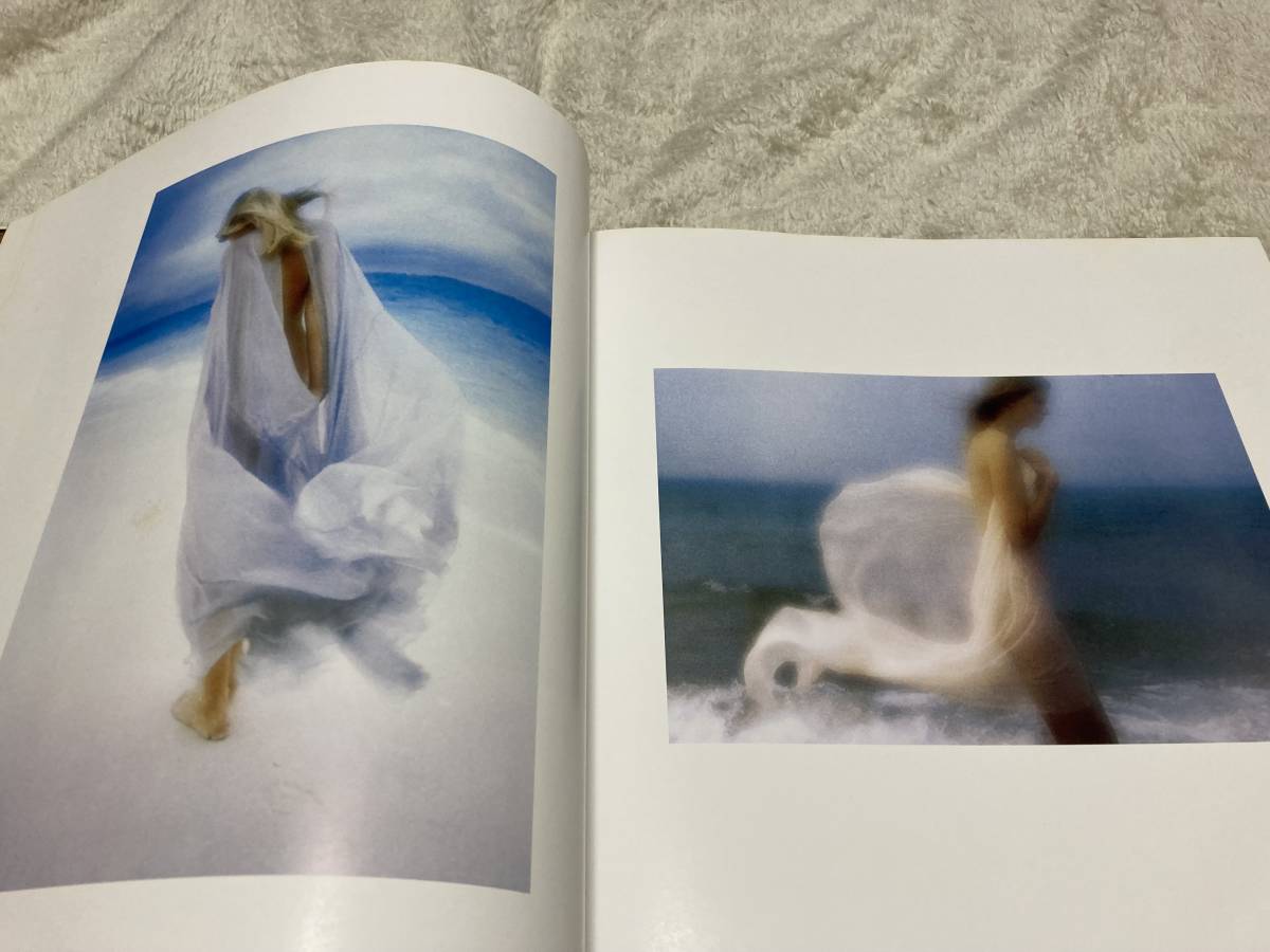 Yahoo!オークション - David Hamilton 日本芸術出版 JARDIN Yahoo!オークション - David Hamilton 日本芸術出版 JARDIN