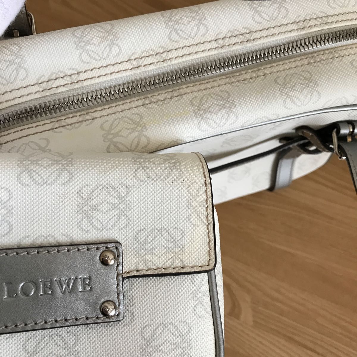 美品 可愛い ロエベ アナグラム ポーチ付き 2wayミニボストンバッグ