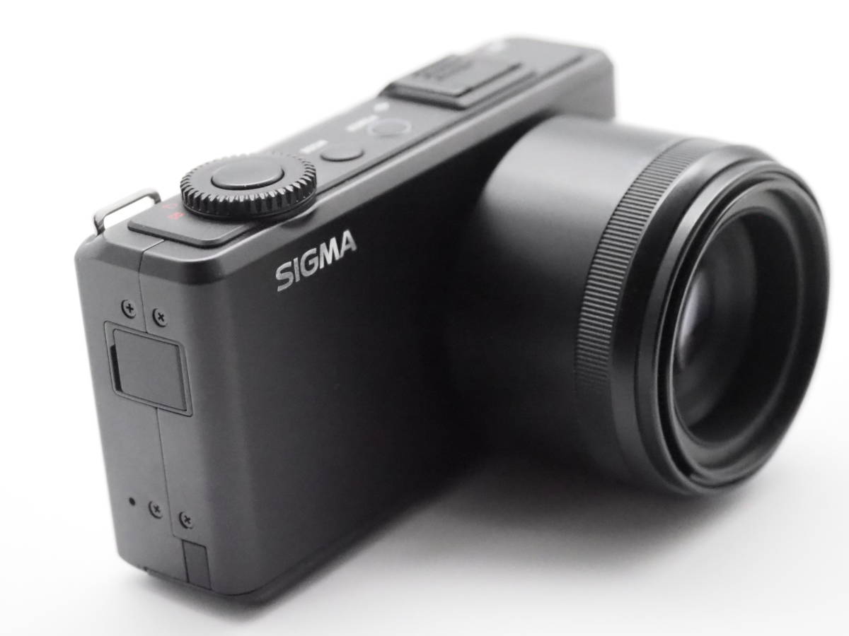 SIGMA デジタルカメラ DP3Merrill 4600万画素 FoveonX3ダイレクト