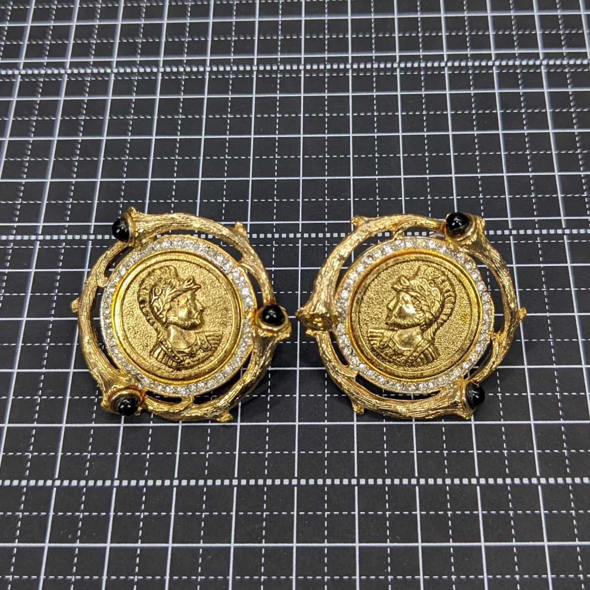 ヴィンテージ イヤリング CRAFT刻印 コイン デザイン ゴールドカラー ...