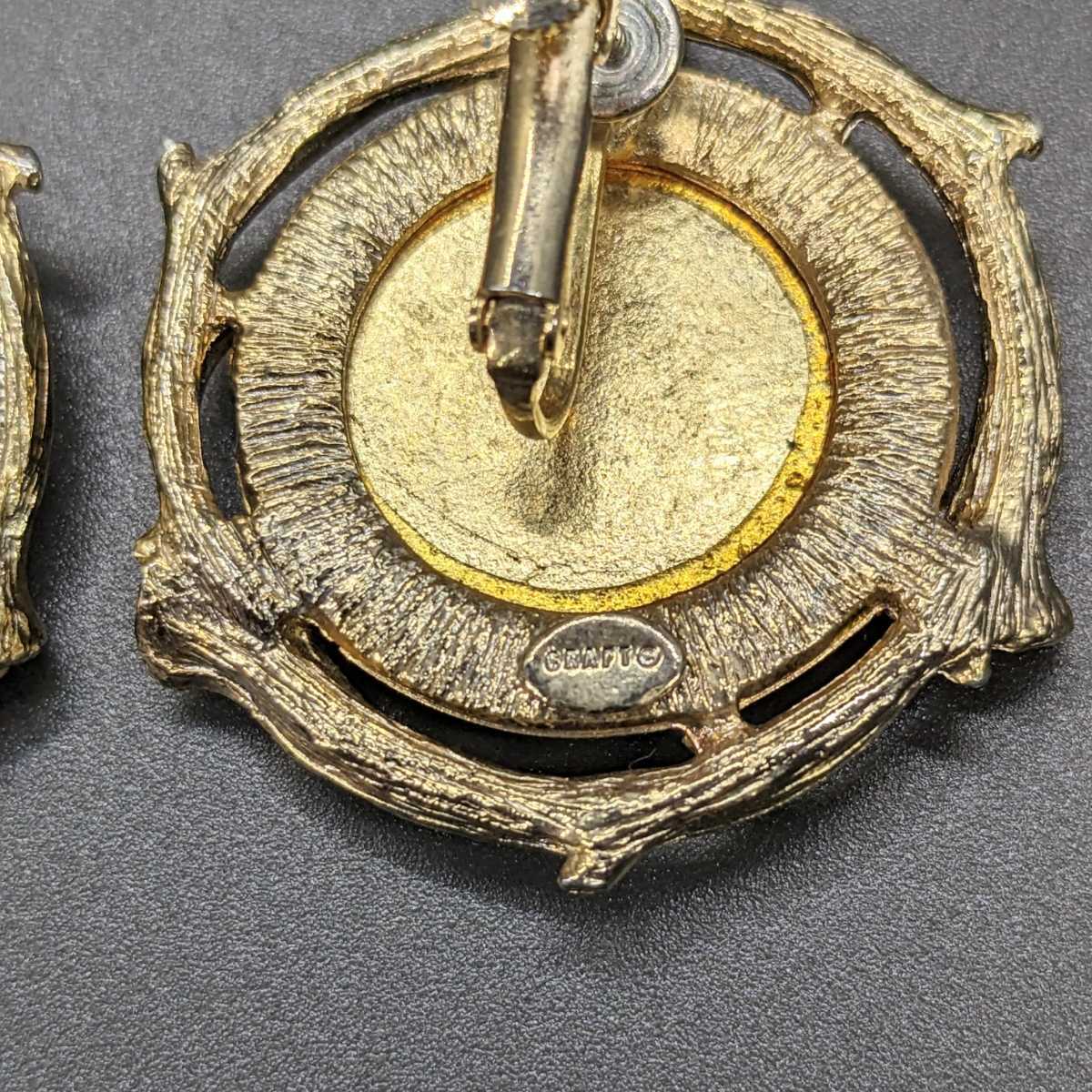 ヴィンテージ イヤリング CRAFT刻印 コイン デザイン ゴールドカラー ...