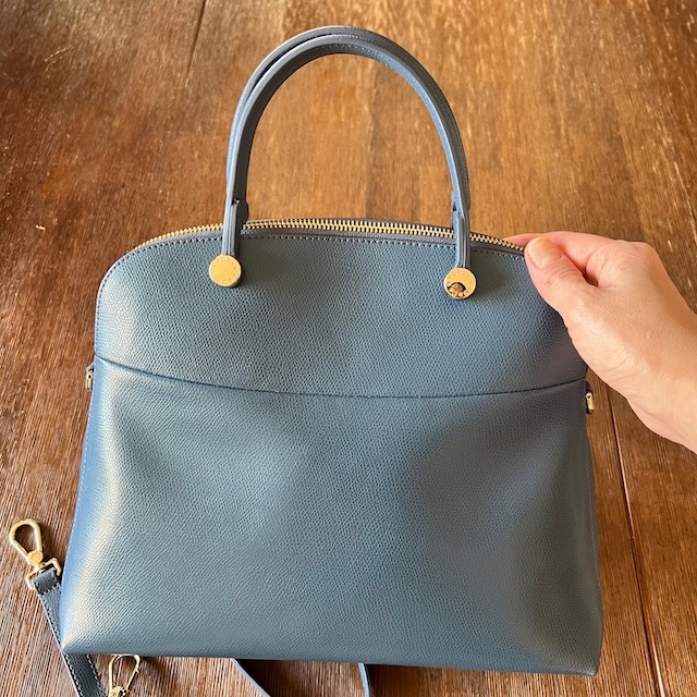 【美品】FURLA フルラ バッグ パイパー ショルダーバッグ ハンドバッグ バッグ かばん 2WAY レザー ブルー_画像4