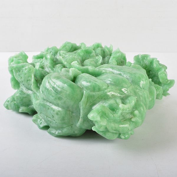 オンラインショップ 中国 玉石翡翠彫刻 白菜に昆虫 置物 重さ約4.25kg