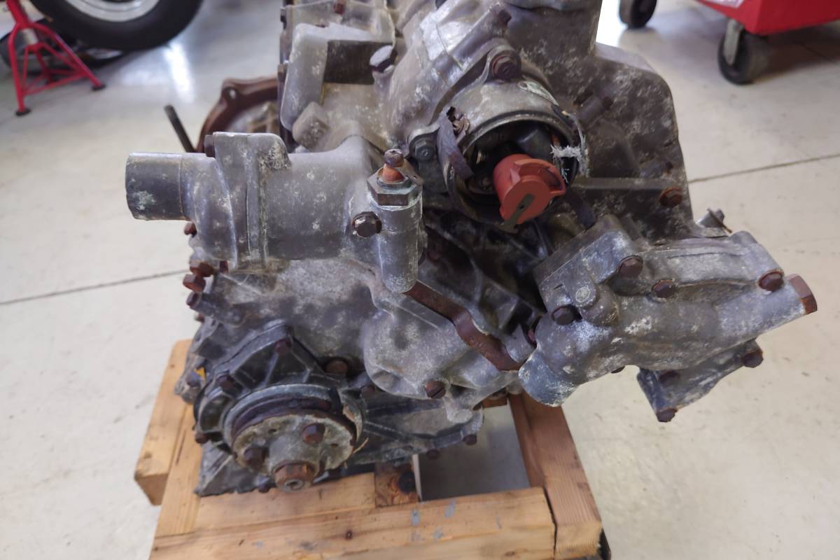 # Honda S800 engine Assy