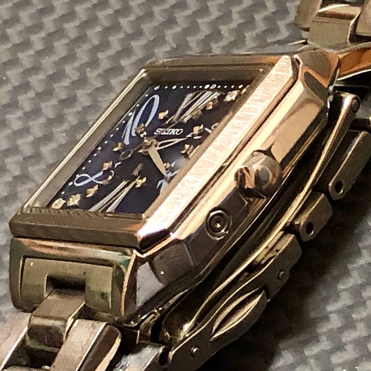 超人気 超希少 セイコー(SEIKO)ルキア|×|ことりっぷ|腕時計