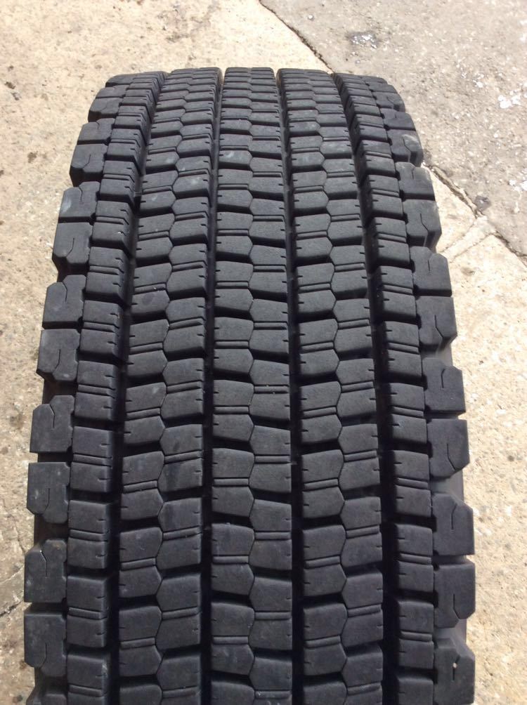 バリ溝冬タイヤ 】 265/70R19.5 140/138J ブリヂストン製 スタッドレス