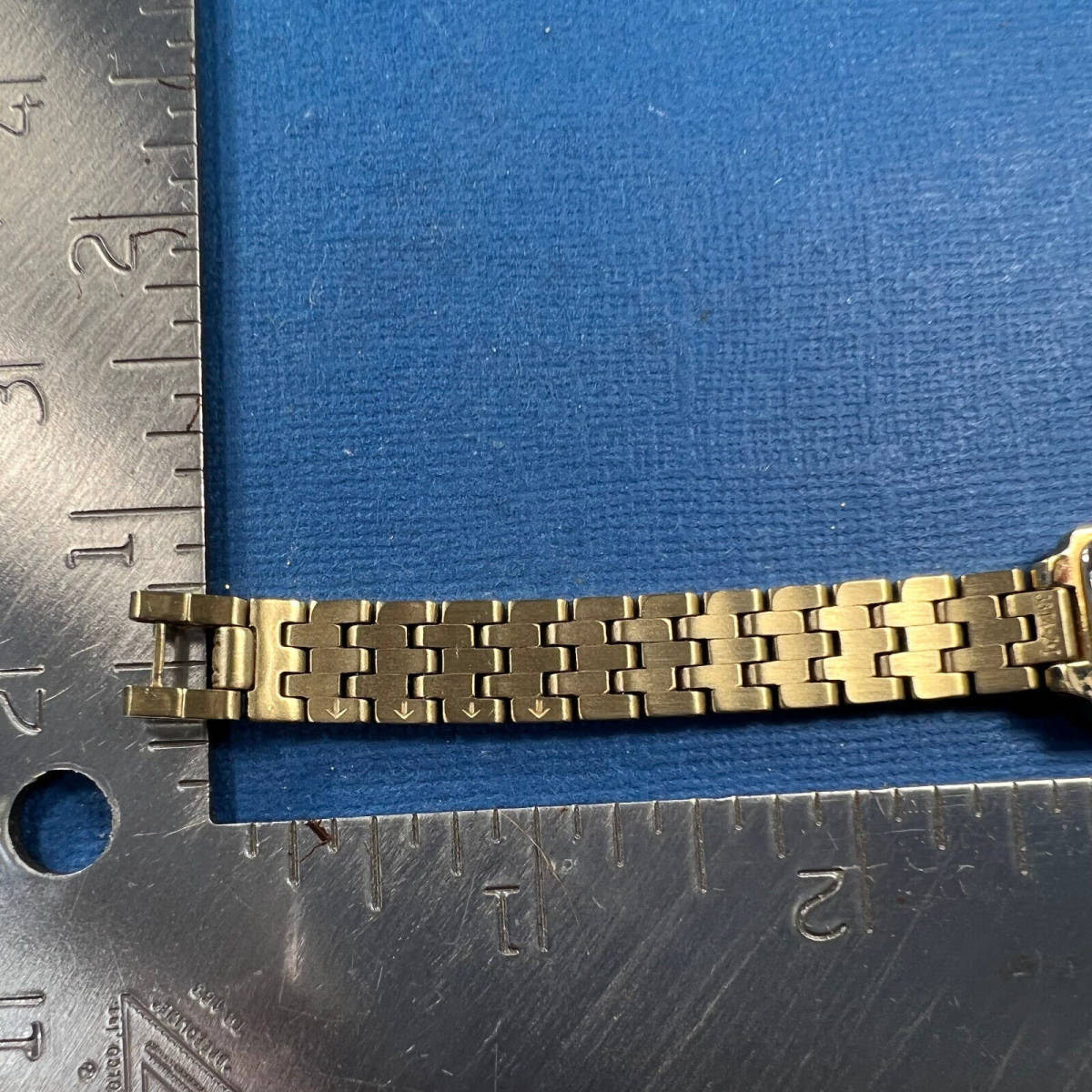 SEIKO 1N01 0FH0 GOLD tone estate BRACELET WATCH fresh battery A20  海外(海外商品購入代行)｜売買されたオークション情報、yahooの商品情報をアーカイブ公開 - オークファン（）