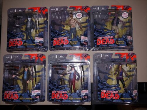 SKYBOUND WALKING DEAD LOT 54 items in all. Series 1-4, SDCC exclusives, variants 海外 即決