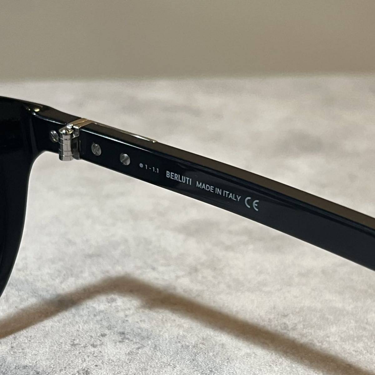 アイボリー×レッド 新品 BERLUTI ベルルッティ BL40001U 01C メガネ