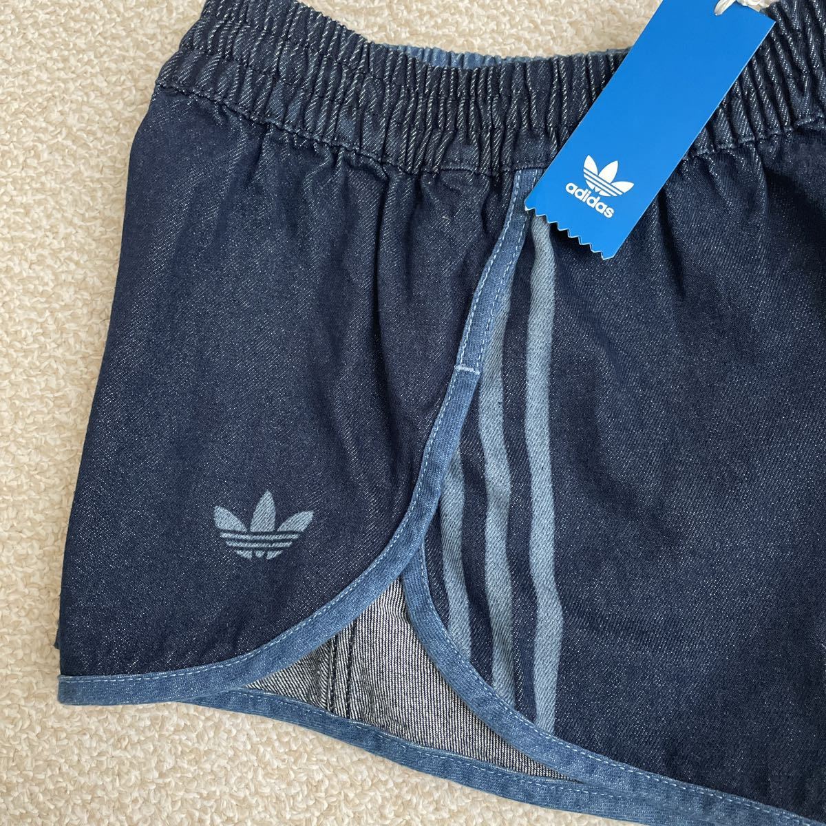 【送料無料】【定価8789円】adidas originals BLACKPINK 着用 デニム ショーパン ショートパンツSサイズ