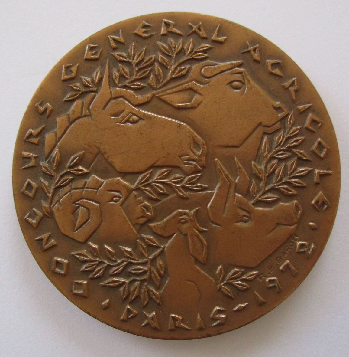 フランス パリ農業国際見本市 品評会 1972年 牛 馬 豚 鳥 メダル