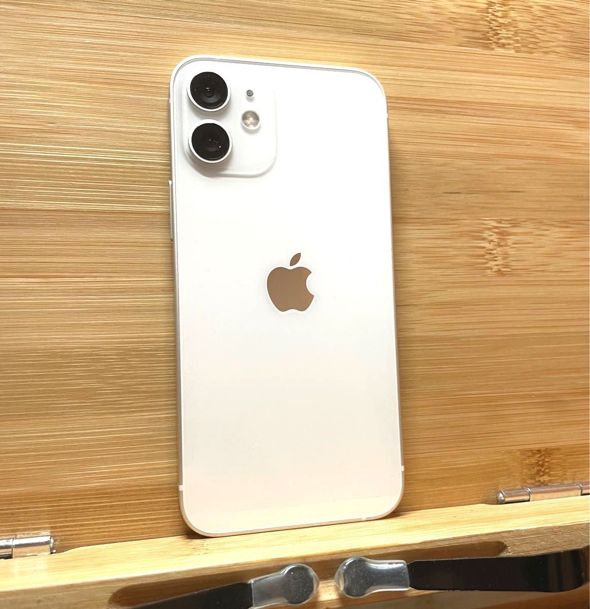 SIMロック解除済】Apple iPhone 12 mini White 128GB au SIMフリー