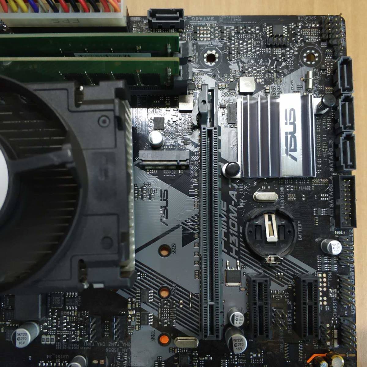 ASUS　PRIME H310M-AT/M-ATXマザーボード/(LGA1151)INTEL第8,9世代CPU対応/PCパーツ 自作PC DIY 修理材料★通電,BIOS立ち上がり確認済み_画像5
