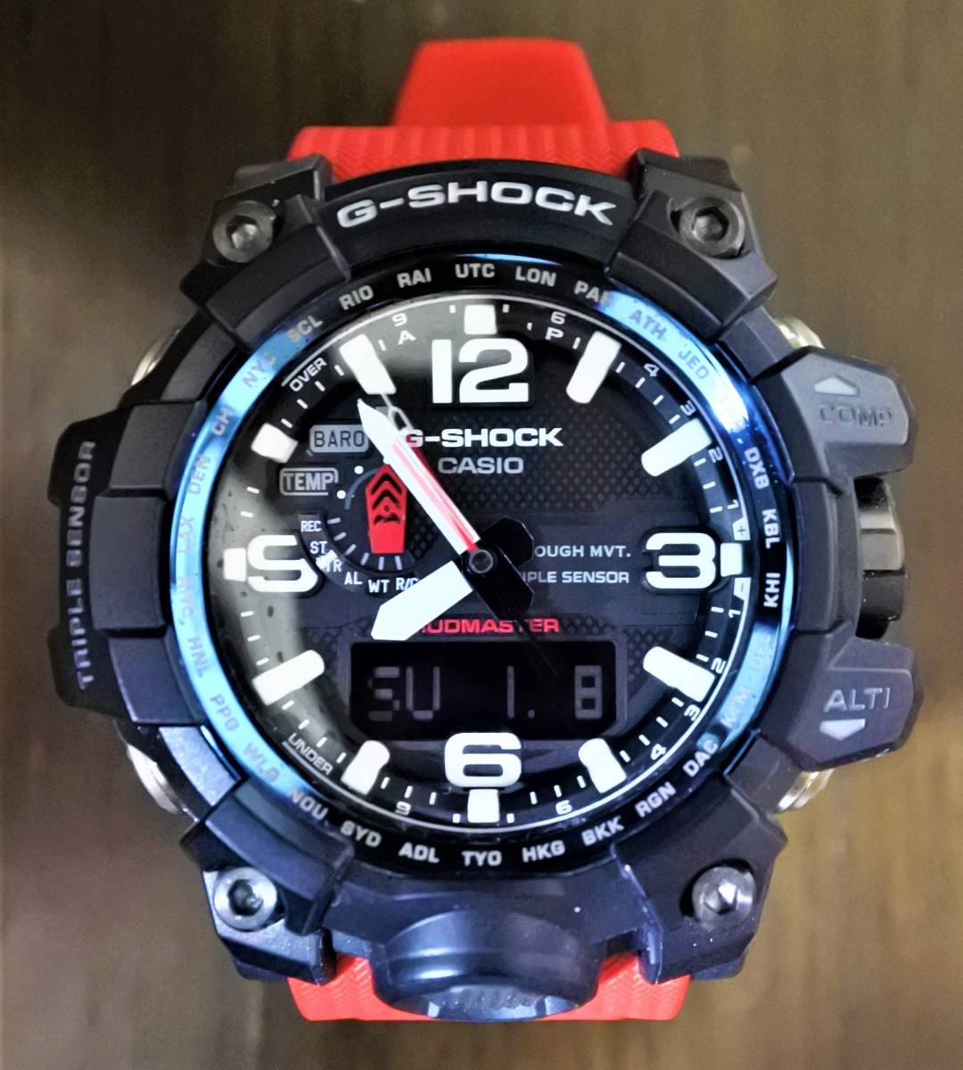 人気ブランド新作豊富 カシオ G-SHOCK GWG-1000RD-4AJF レスキュー