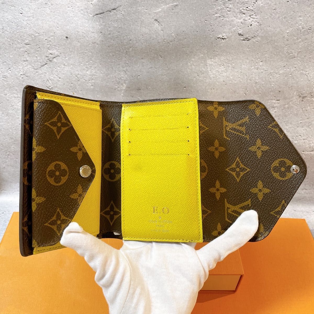 LOUISVUITTON ルイヴィトン ポルトフォイユ マリールー コンパクト
