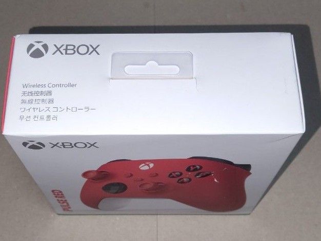 Xboxコントローラー パルスレッド 未使用品・箱にダメージ有り