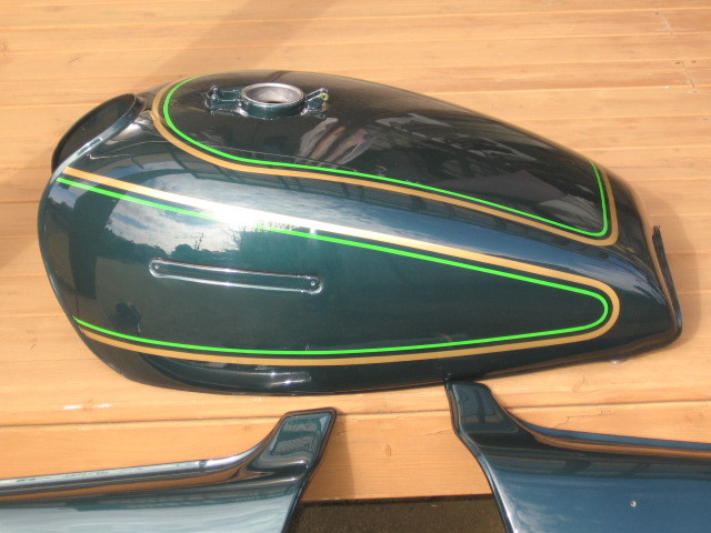 カワサキ Z750 KZ900 KZ1000 外装 タンク サイド テール | monsterdog