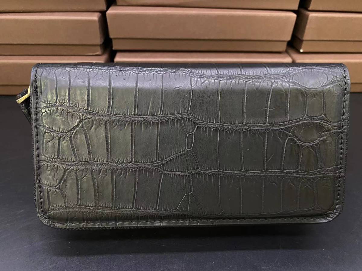 超特価sale開催】 ボッテガヴェネタ 二つ折り財布 マットクロコダイル