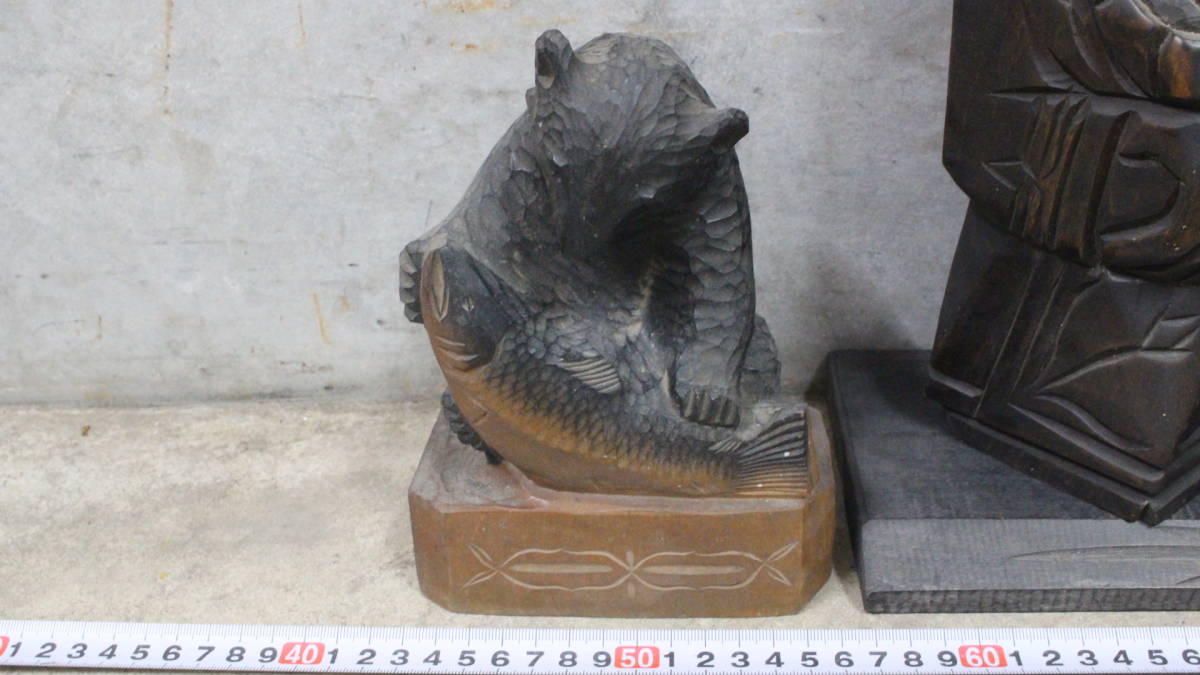 【文明館】木彫り 熊 アイヌ人 人形 北海道 民芸品 木工品 時代物 る33_画像7