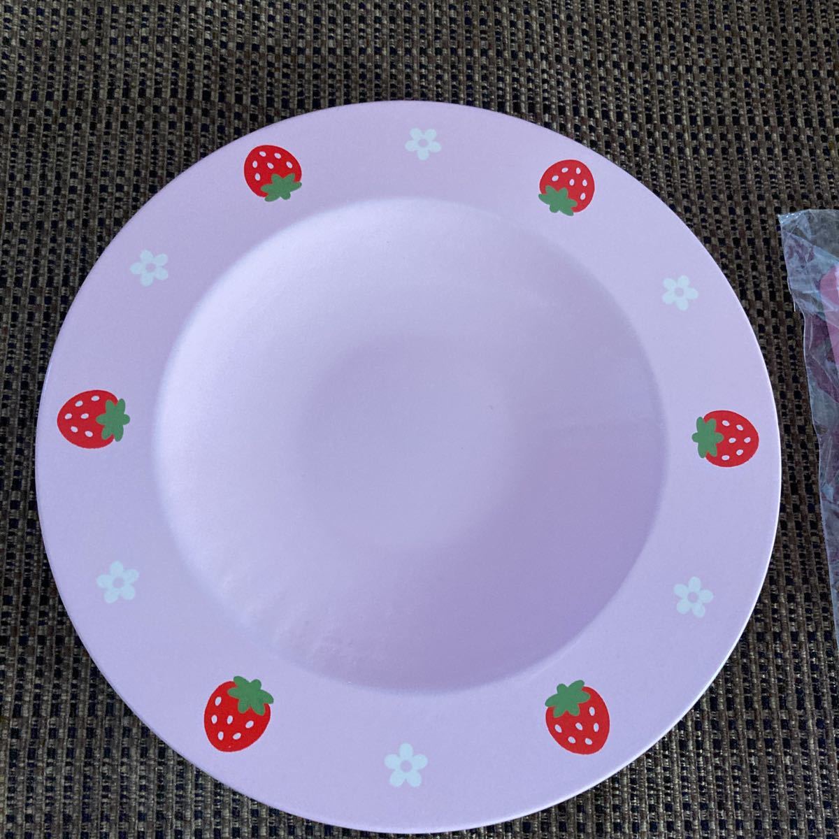  mother garden . strawberry . plate toy 