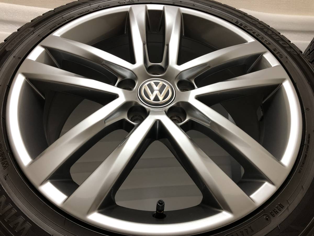 ☆激シブ!バリ山☆VW純正ホイール冬タイヤ ゴルフ7限定車 17in7.0J 49