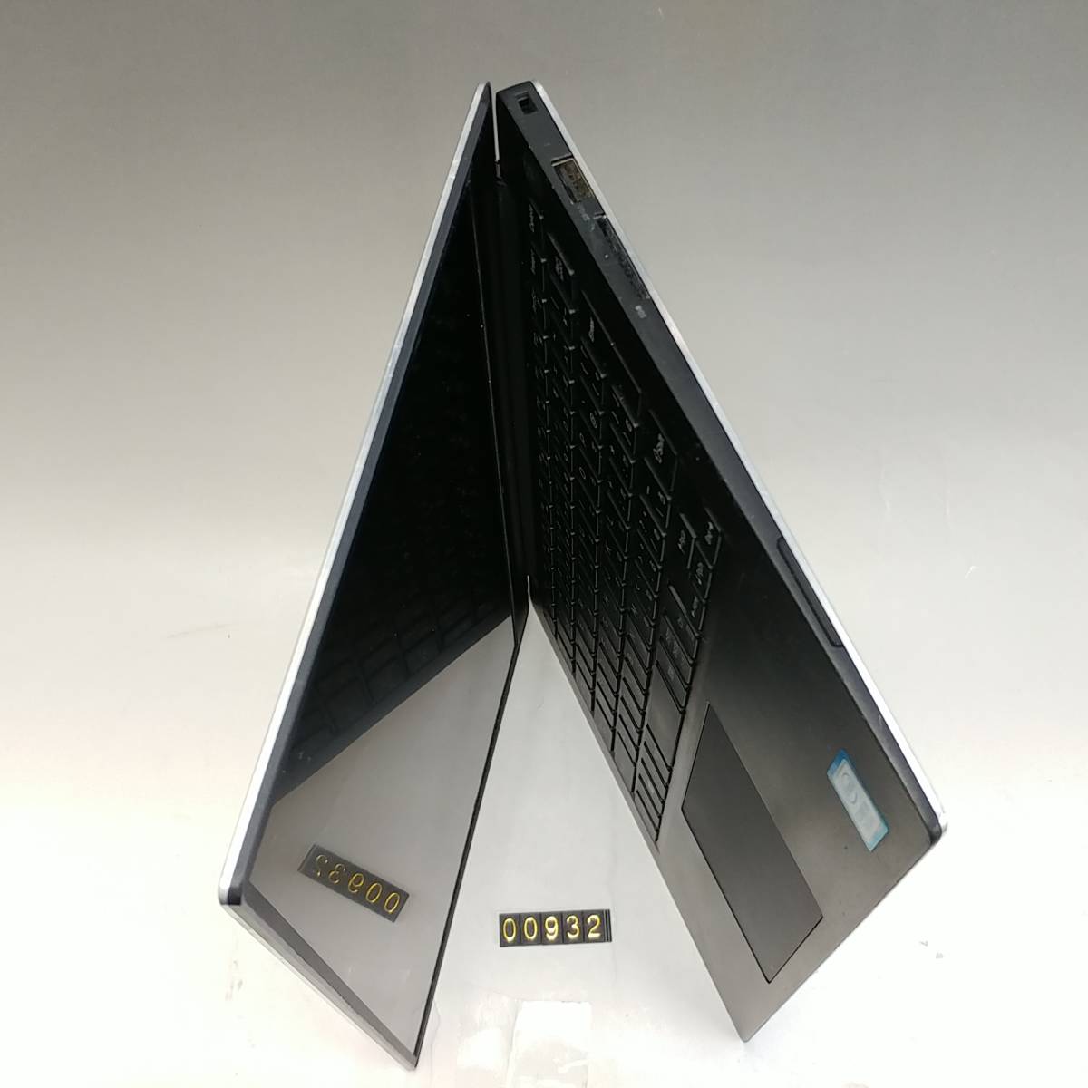 932 DELL XPS13 9360 13.4インチ Core i5 7200U 2.5Ghz 第7世代 メモリ