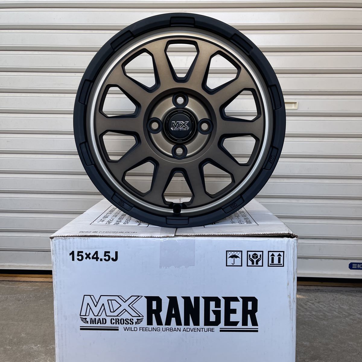 サントスピンク 送料込み☆新品ホイール15×4.5J☆4本☆ハスラー