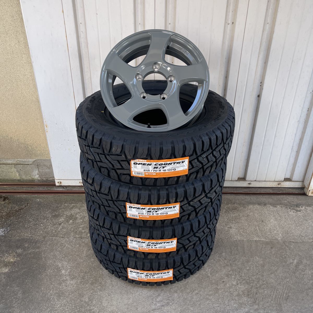 くらしを楽しむアイテム 最安の中古 ジムニー ジムニー 16×5.5J+22